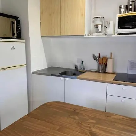 Studio 27 M2 Avec Terrasse 20m2 * סיס-פור-לה-פלאז'